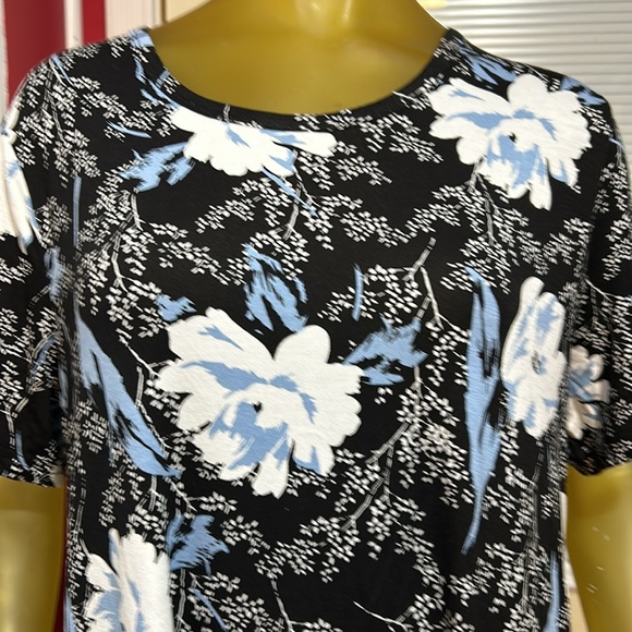 NWT Bishuige top - Picture 2 of 9